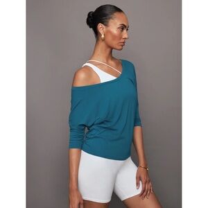 Carbon38 Vibrant Blue Top